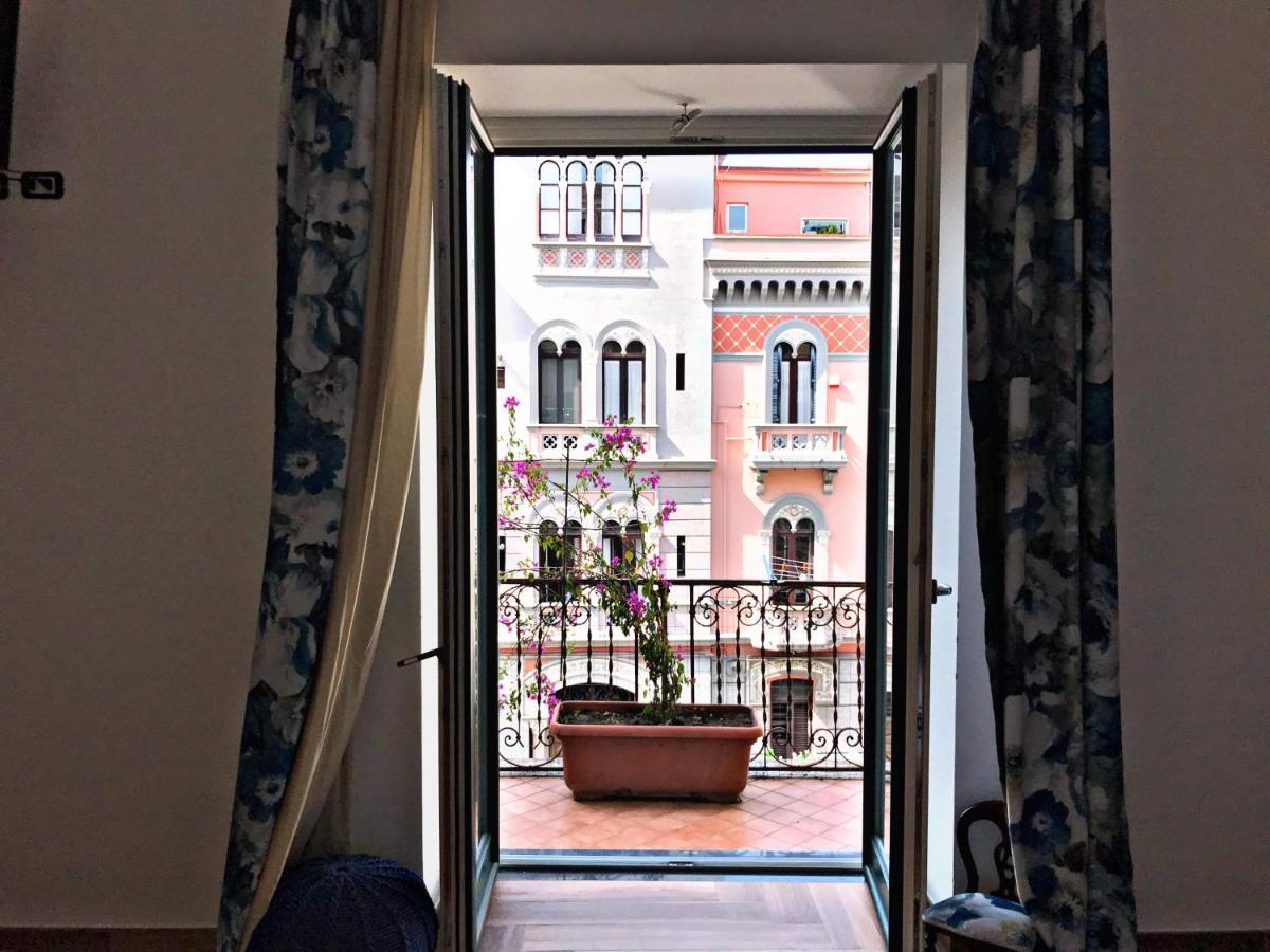 Salerno B&B In Centro Zewnętrze zdjęcie